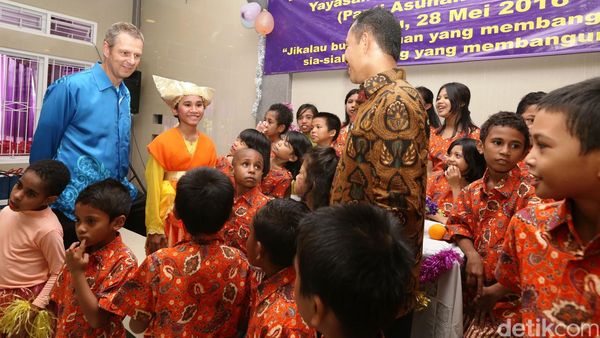 Donasi untuk Panti Asuhan