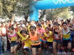 Lomba Lari Sambil Nikmati Situs Sejarah Majapahit