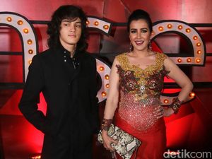 Shawn Adrian Tak Peduli Penilaian Orang Tentang Andi Soraya