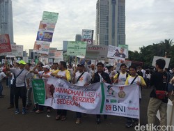 Ditlantas Polda Metro Jaya Terima Bantuan 300 Jas Hujan
