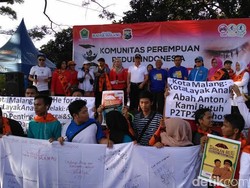 Ibu-Ibu di Kota Malang Deklarasi Anti Kekerasan Anak dan Perempuan