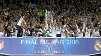 Dengan demikian, Madrid pun sukses meraih gelar juara ke-11 mereka di turnamen ini; La Undecima, demikian mereka melabelinya. Carl Recine/Reuters/detikFoto.