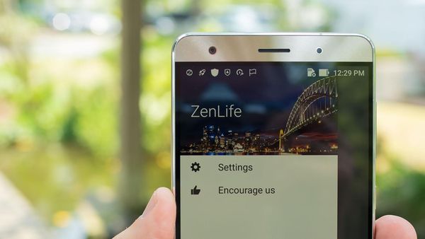 Lebih Dekat dengan Si Gahar ZenFone 3 Deluxe