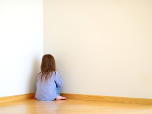 Video: Tips Menghadapi Anak Tantrum Video: Tips Menghadapi Anak Tantrum