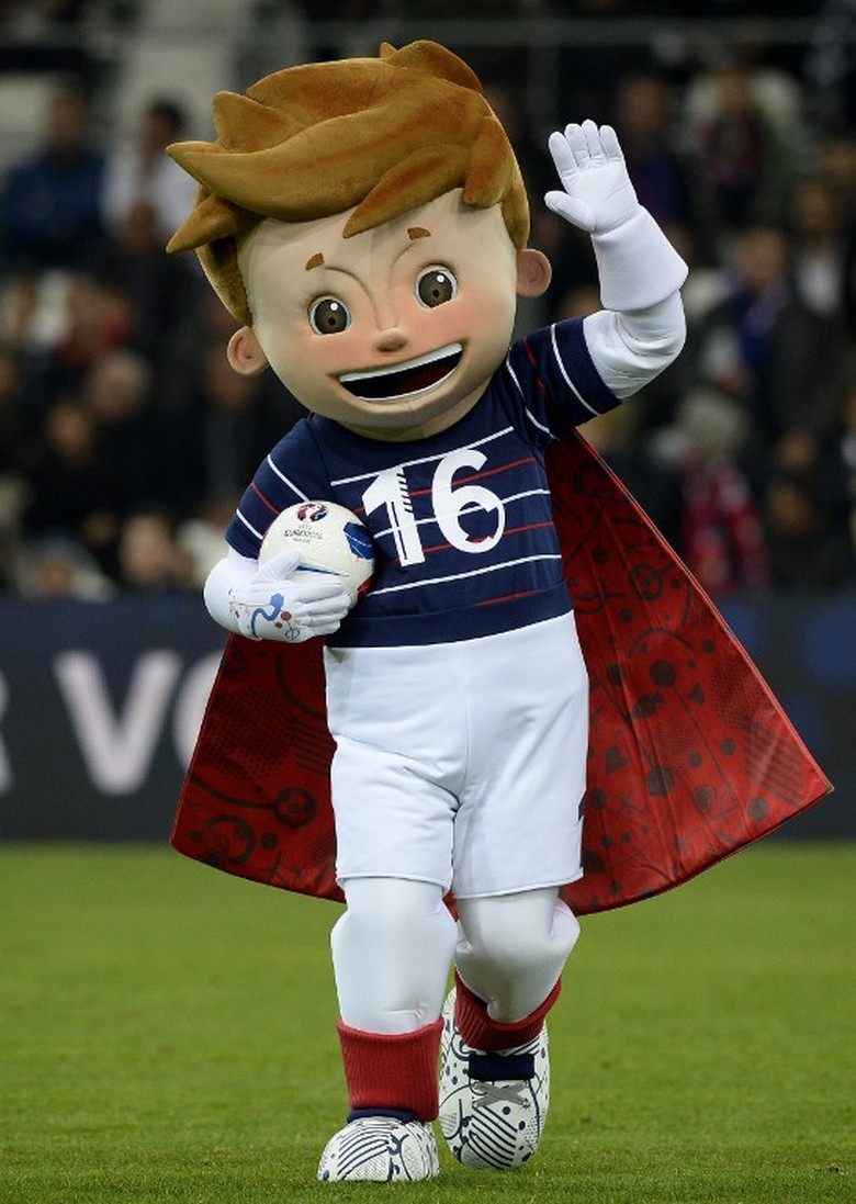 Super Victor Si Bocah Superhero Maskot Piala Eropa 2016