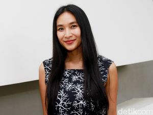 Happy Salma Sempat Tolak Perankan Nyai Ontosoroh