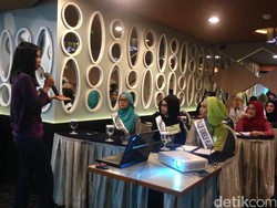 Hari ke-8 Karantina, Finalis Sunsilk Hijab Hunt 2016 Belajar Jadi Blogger