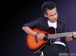 Mantan OB, Pencipta Lagu Bertarif Rp 100 Juta