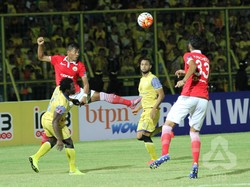 Telan Kekalahan Perdana, Lini Depan Persija Dinilai Kurang Tajam