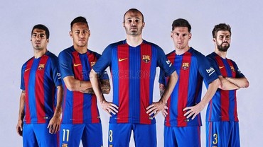 Barca Kembali ke Garis-Garis Vertikal Barca Kembali ke Garis-Garis Vertikal