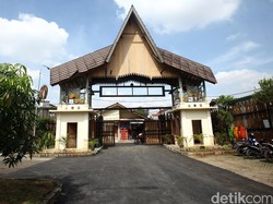 Sumarsono: Ada Gedung Pertunjukan yang Mangkrak di Setu Babakan