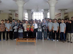 UGM Siap Ikuti Kontes Robot di Surabaya, Bawa Robot Pemadam hingga Mata-mata