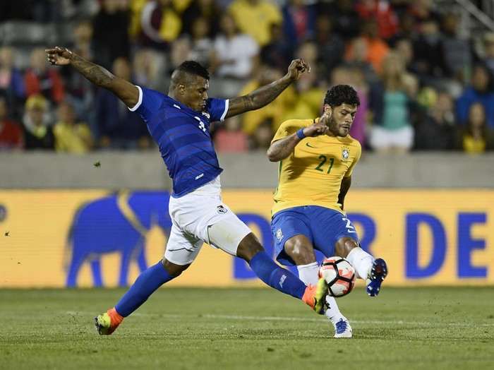 Brasil Kalahkan Panama 2-0