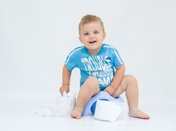 Begini Caranya Mengatasi Kebiasaan Mengompol si Kecil