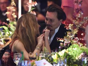 Adegan Seks Amber Heard di Film Picu Perceraian dengan Johnny Depp?