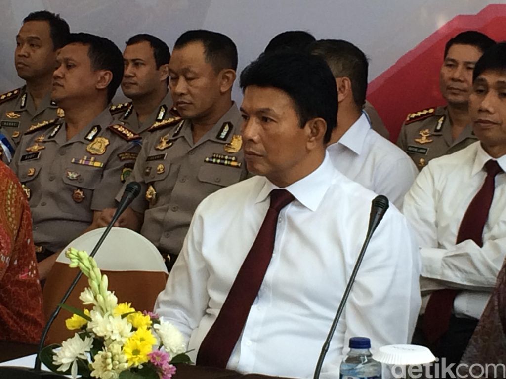 Peluru Nyasar ke Gedung DPR, Wakapolri: Unsur Pidana Didalami Peluru Nyasar ke Gedung DPR, Wakapolri: Unsur Pidana Didalami