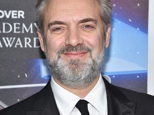 Sam Mendes Berhenti Garap James Bond Sam Mendes Berhenti Garap James Bond