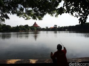 Canda Sandiaga di Setu Babakan: Saya Trauma Lihat Danau Canda Sandiaga di Setu Babakan: Saya Trauma Lihat Danau