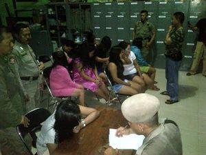 Belasan PSK di Dua Eks Lokalisasi Situbondo Berhasil Dijaring