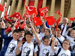 Kudeta, Jenderal Senior dan Sejumlah Perwira Militer Turki Ditawan