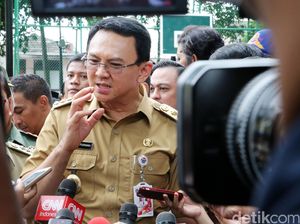 Tinggalkan Forum Konsultasi Reklamasi, Ahok: Aku Lebih Tahu Ilmunya Tinggalkan Forum Konsultasi Reklamasi, Ahok: Aku Lebih Tahu Ilmunya
