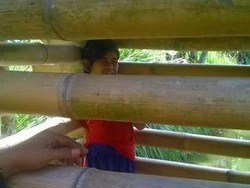 Cerita Pilu Ira, Anak 9 Tahun yang Dipasung karena Dianggap Nakal