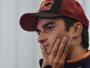 Pedrosa Antusias Menatap Balapan Kandang Pedrosa Antusias Menatap Balapan Kandang