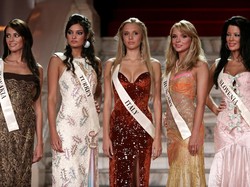 Mantan Ratu Kecantikan Turki Diadili karena Kritik Presiden Turki