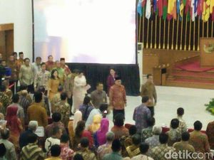 Jokowi Datang di Peringatan Hari Lahir Pancasila, Dikawal Megawati dan Boediono