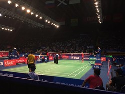 Bocornya Istora Dikeluhkan Lin Dan