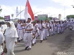 Sambut Ramadan, Ribuan Pelajar di Banda Aceh Pawai Keliling Kota