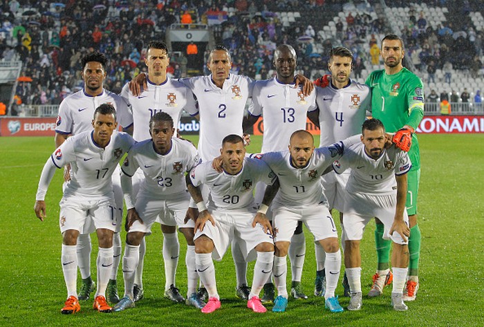  Line up of Portugal national football team prior the Euro 2016 qualifying football match between Serbia and Portugal at the Stadium FC Partizan in Belgrade on October 11, 2015.  (Photo by Srdjan Stevanovic/Getty Images)