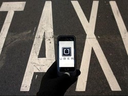 Penumpang Indonesia Paling Sering Tinggalkan 10 Benda Ini di Taksi Online