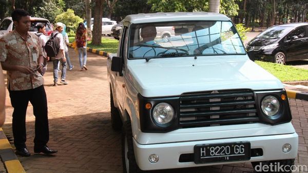 Mobil Desa, Pikap dari Semarang