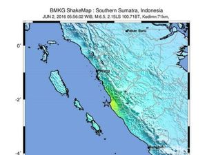 Desril Tewas Tertimpa Batu saat Gempa 5,4 SR Guncang Sumbar