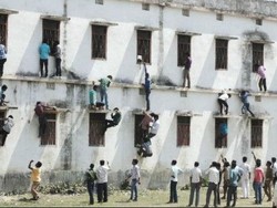 Diduga Curang, Siswa Bernilai Bagus di India Harus Mengulang Ujian