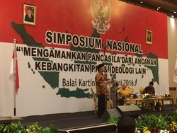 Sistem Komunis Sangat Tidak Cocok Diterapkan di Indonesia