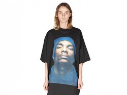 Kaus Bergambar Wajahnya Dijual Rp 12 Jutaan, Snoop Dogg Nggak Mau Beli