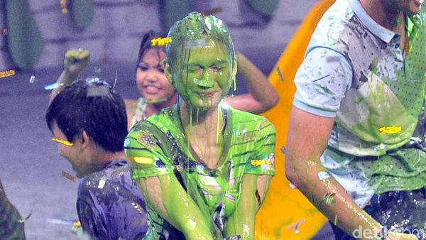 Hiiii... Melody JKT48 hingga Raffi Ahmad Berlendir Hijau