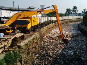 Melestarikan Citarum, Pemprov Jabar Bentuk Samsat Penanganan Limbah Industri