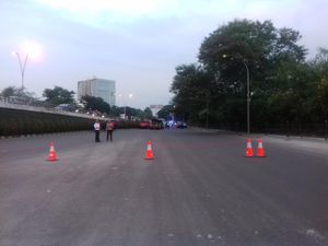 Gedung Roboh, Jl Boulevard Raya Bintaro Ditutup dan Lalin Dialihkan