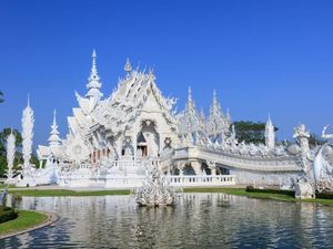 Tahun Depan, Kuil Putih Thailand Bakal Gandakan Harga Tiket Masuk!