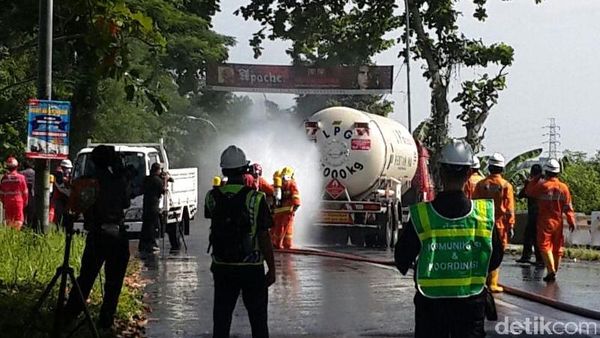 Pertamina Gelar Simulasi Kecelakaan Truk Tanki LPG