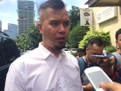 Ahmad Dhani Selalu Ingin Cepat Pulang Demi Syailendra