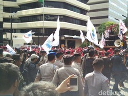 Ahmad Dhani dan Ratna Cs Pindah Demo ke Gedung Baru KPK, ini Penampakannya