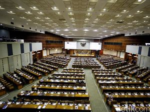 Ini 10 RUU yang Diusulkan Pemerintah dan DPR Masuk Prolegnas 2016 Ini 10 RUU yang Diusulkan Pemerintah dan DPR Masuk Prolegnas 2016