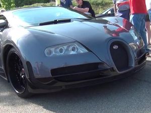 Pede, Mobil Imitasi Bugatti Ini Tampil di Jalanan