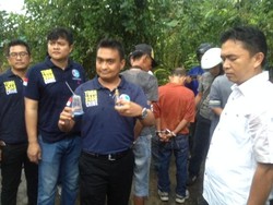 Polisi Gerebek Kampung Narkoba di Medan, 3 Orang Pengedar Diamankan