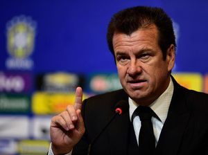 Bagaimana Nasib Dunga Jika Brasil Tak Juara Copa America Centenario? Bagaimana Nasib Dunga Jika Brasil Tak Juara Copa America Centenario?
