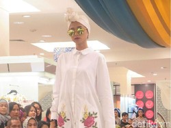 Itang Yunasz Luncurkan Koleksi Modestwear Kasual untuk Metro Dept. Store